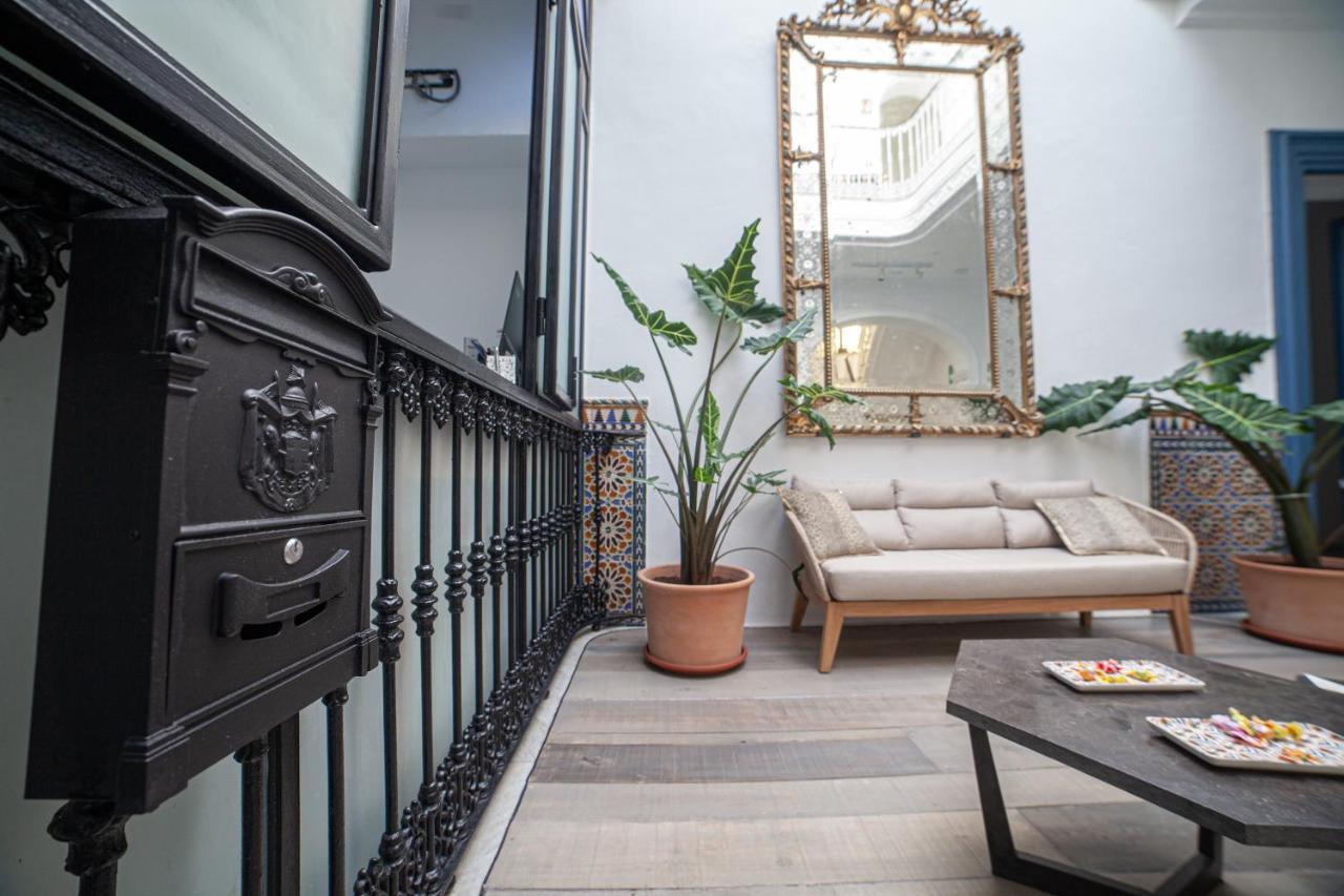 Apartahotel Siglo XIX Тарифа Екстериор снимка